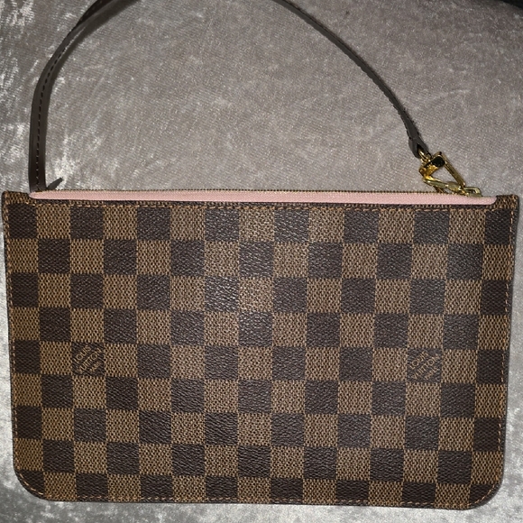 Louis Vuitton Handbags - Louis Vuitton Brown Checkered Clutch